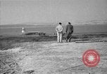 Standbild BOAC airliner ditched Severn River England, 1954, aus Sekunde 7 historischem Filmmaterial Videoclip 65675049703