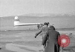 Standbild BOAC airliner ditched Severn River England, 1954, aus Sekunde 10 historischem Filmmaterial Videoclip 65675049703