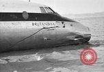 Standbild BOAC airliner ditched Severn River England, 1954, aus Sekunde 31 historischem Filmmaterial Videoclip 65675049703