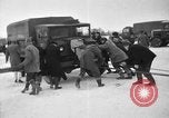 Standbild BOAC airliner ditched Severn River England, 1954, aus Sekunde 32 historischem Filmmaterial Videoclip 65675049703