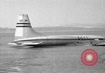 Standbild BOAC airliner ditched Severn River England, 1954, aus Sekunde 38 historischem Filmmaterial Videoclip 65675049703