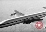 Standbild British Comet Jetliner Hertfordshire England, 1951, aus Sekunde 60 historischem Filmmaterial Videoclip 65675049704