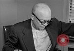 Standbild Dwight D Eisenhower Augusta Georgia USA, 1956, aus Sekunde 52 historischem Filmmaterial Videoclip 65675049705