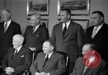 Standbild Verteidigungsministerium Beamten Arlington Virginia USA, 1957, aus Sekunde 5 historischem Filmmaterial Videoclip 65675049708