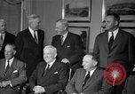 Standbild Verteidigungsministerium Beamten Arlington Virginia USA, 1957, aus Sekunde 7 historischem Filmmaterial Videoclip 65675049708