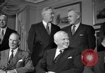 Standbild Verteidigungsministerium Beamten Arlington Virginia USA, 1957, aus Sekunde 21 historischem Filmmaterial Videoclip 65675049708