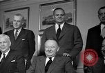 Standbild Verteidigungsministerium Beamten Arlington Virginia USA, 1957, aus Sekunde 25 historischem Filmmaterial Videoclip 65675049708
