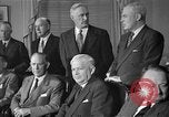 Standbild Verteidigungsministerium Beamten Arlington Virginia USA, 1957, aus Sekunde 50 historischem Filmmaterial Videoclip 65675049708
