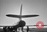 Image Neville Duc Tangmere Air Station Chichester Angleterre, 1953, de la seconde 15 séquences d'archives historiques vidéo 65675049711