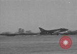 Image Neville Duc Tangmere Air Station Chichester Angleterre, 1953, de la seconde 38 séquences d'archives historiques vidéo 65675049711
