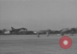 Image Neville Duc Tangmere Air Station Chichester Angleterre, 1953, de la seconde 39 séquences d'archives historiques vidéo 65675049711