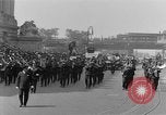 Standbild Parade New York City USA, 1936, aus Sekunde 6 historischem Filmmaterial Videoclip 65675049733