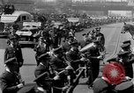 Standbild Parade New York City USA, 1936, aus Sekunde 28 historischem Filmmaterial Videoclip 65675049733