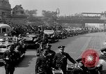 Standbild Parade New York City USA, 1936, aus Sekunde 34 historischem Filmmaterial Videoclip 65675049733