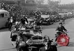 Standbild Parade New York City USA, 1936, aus Sekunde 39 historischem Filmmaterial Videoclip 65675049733