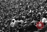 Standbild Zuschauer New York United States USA, 1936, aus Sekunde 15 historischem Filmmaterial Videoclip 65675049743