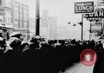 Immagine di Cappotti Kansas City Missouri USA, 1933, secondo 24 filmato di repertorio 65675049747