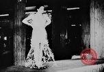 Immagine di Moda intimo Parigi Francia, 1933, secondo 7 filmato di repertorio 65675049748