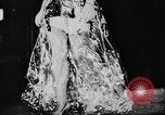Immagine di Moda intimo Parigi Francia, 1933, secondo 22 filmato di repertorio 65675049748