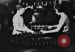 Immagine di Festeggiamenti dopo il divieto è abrogato United States USA, 1933, secondo 18 filmato di repertorio 65675049755