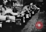 Immagine di Festeggiamenti dopo il divieto è abrogato United States USA, 1933, secondo 23 filmato di repertorio 65675049755