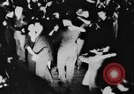 Immagine di Festeggiamenti dopo il divieto è abrogato United States USA, 1933, secondo 51 filmato di repertorio 65675049755