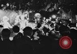 Immagine di Festeggiamenti dopo il divieto è abrogato United States USA, 1933, secondo 62 filmato di repertorio 65675049755