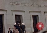 Immagine di Dipartimento dell'interno Washington DC USA, 1945, secondo 24 filmato di repertorio 65675049758