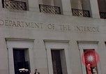 Immagine di Dipartimento dell'interno Washington DC USA, 1945, secondo 26 filmato di repertorio 65675049758