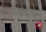 Immagine di Dipartimento dell'interno Washington DC USA, 1945, secondo 29 filmato di repertorio 65675049758
