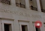 Immagine di Dipartimento dell'interno Washington DC USA, 1945, secondo 49 filmato di repertorio 65675049758