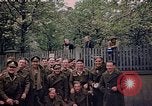 Image Des prisonniers allemands Wurzen Allemagne, 1945, de la seconde 35 séquences d'archives historiques vidéo 65675049763