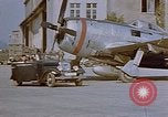 Immagine di P-47 velivoli di 386Fighter Squadron Fritzlar in Germania, 1945, secondo 25 filmato di repertorio 65675049770