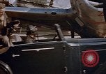 Immagine di P-47 velivoli di 386Fighter Squadron Fritzlar in Germania, 1945, secondo 58 filmato di repertorio 65675049770