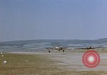 Standbild USA P-47 Flugzeuge Deutschland, 1945, aus Sekunde 10 historischem Filmmaterial Videoclip 65675049771