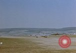 Standbild USA P-47 Flugzeuge Deutschland, 1945, aus Sekunde 25 historischem Filmmaterial Videoclip 65675049771