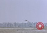 Standbild USA P-47 Flugzeuge Deutschland, 1945, aus Sekunde 29 historischem Filmmaterial Videoclip 65675049771