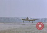 Standbild USA P-47 Flugzeuge Deutschland, 1945, aus Sekunde 33 historischem Filmmaterial Videoclip 65675049771