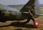 Standbild USA P-47 Flugzeuge Deutschland, 1945, aus Sekunde 53 historischem Filmmaterial Videoclip 65675049771