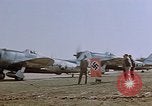 Standbild Nazi Flag Deutschland, 1945, aus Sekunde 55 historischem Filmmaterial Videoclip 65675049772