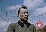 Image prisonnier allemand Allemagne, 1945, de la seconde 8 séquences d'archives historiques vidéo 65675049773