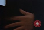 Standbild Allied Flags Paris Frankreich, 1945, aus Sekunde 42 historischem Filmmaterial Videoclip 65675049774