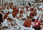 Standbild französischen Krankenschwestern Paris Frankreich, 1945, aus Sekunde 18 historischem Filmmaterial Videoclip 65675049775