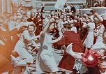 Standbild französischen Krankenschwestern Paris Frankreich, 1945, aus Sekunde 27 historischem Filmmaterial Videoclip 65675049775