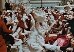 Standbild französischen Krankenschwestern Paris Frankreich, 1945, aus Sekunde 30 historischem Filmmaterial Videoclip 65675049775