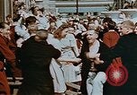 Standbild französischen Krankenschwestern Paris Frankreich, 1945, aus Sekunde 32 historischem Filmmaterial Videoclip 65675049775