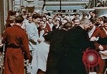 Standbild französischen Krankenschwestern Paris Frankreich, 1945, aus Sekunde 40 historischem Filmmaterial Videoclip 65675049775