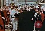 Standbild französischen Krankenschwestern Paris Frankreich, 1945, aus Sekunde 44 historischem Filmmaterial Videoclip 65675049775