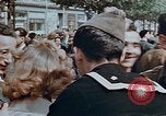 Standbild amerikanischer Soldat Paris Frankreich, 1945, aus Sekunde 13 historischem Filmmaterial Videoclip 65675049777