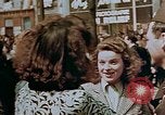 Standbild amerikanischer Soldat Paris Frankreich, 1945, aus Sekunde 31 historischem Filmmaterial Videoclip 65675049777